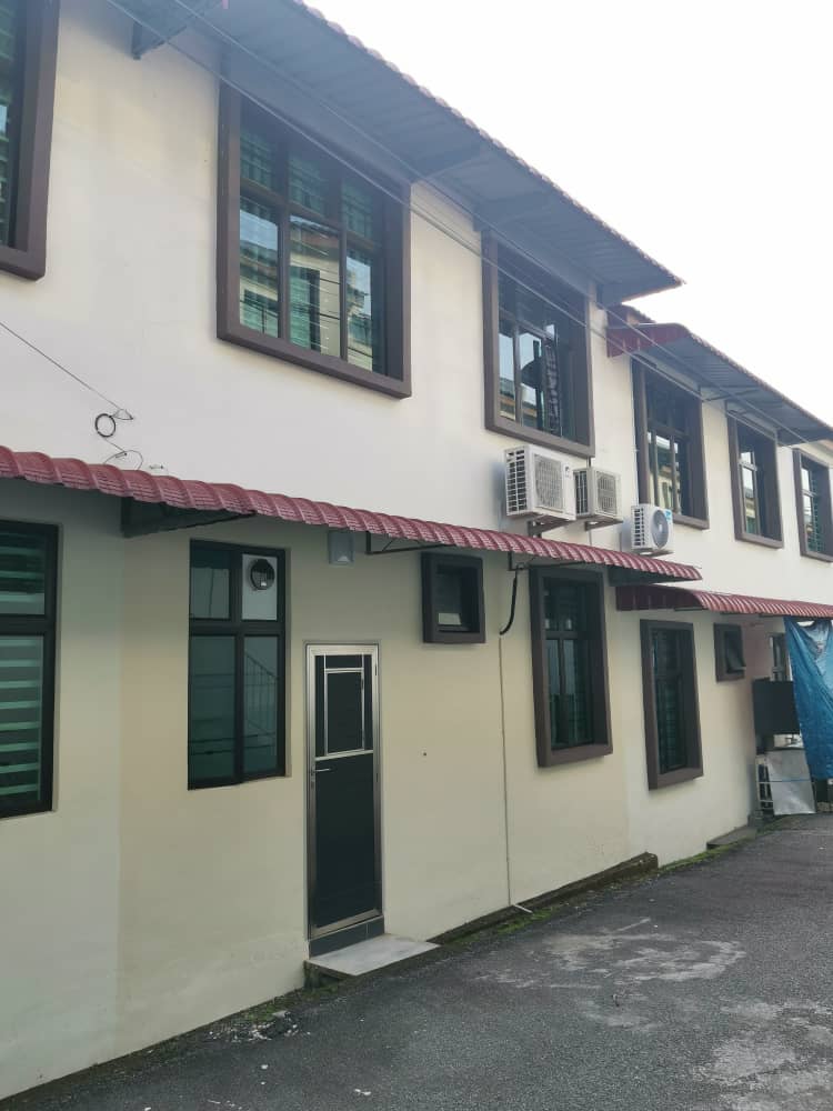 Double Storey Taman clonlee 2 - photo 2