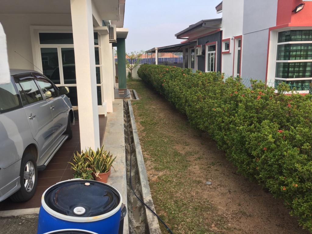Paya Rumput Perdana Single Storey bungalow - photo 3