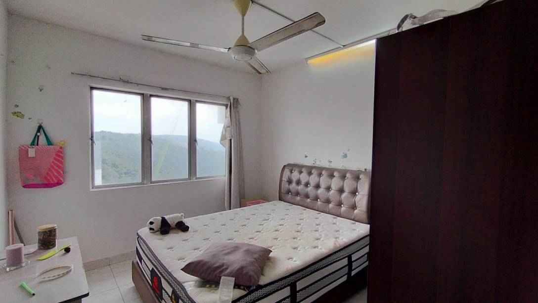 Medium Cost Flora Damansara Apartment - photo 4