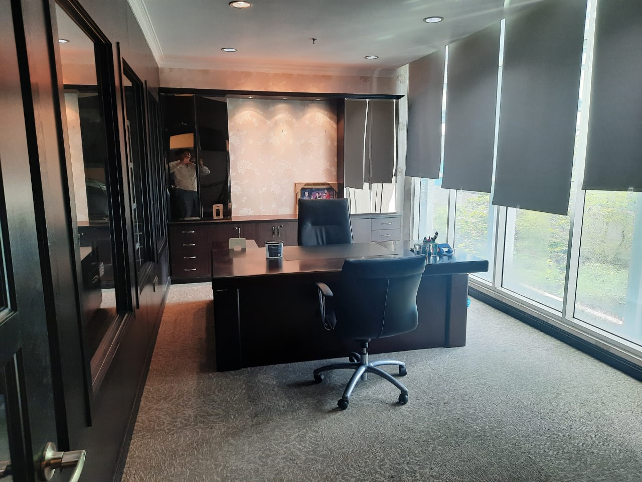 Metropolitan Square Office Unit For Rent - photo 7