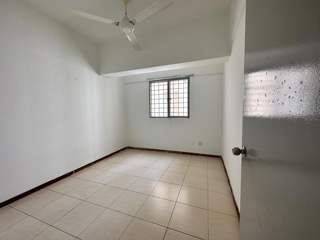 Plaza Medan Putra Menjalara for sale by hs - photo 3