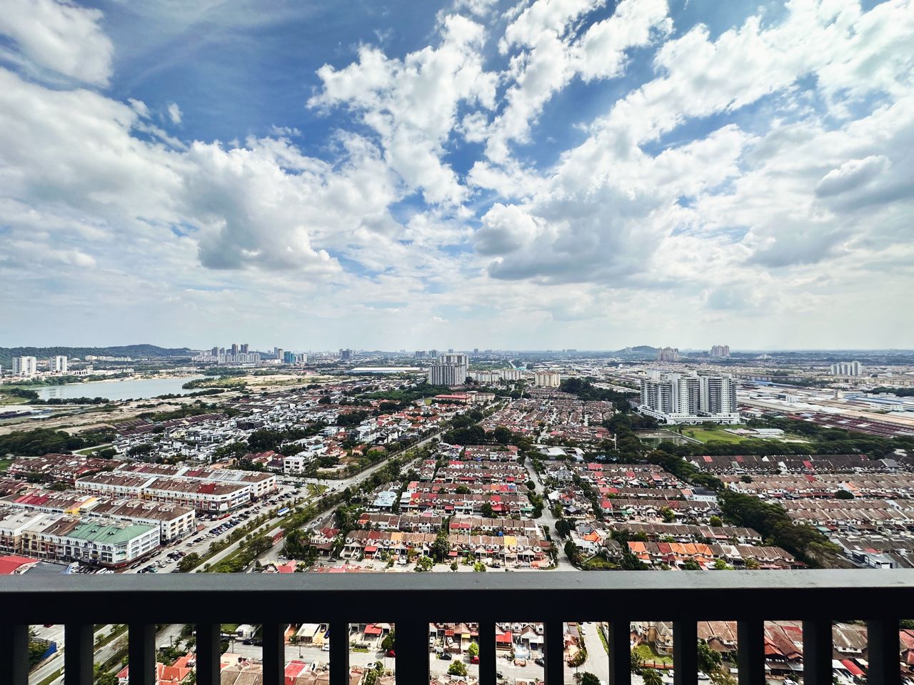 Edumetro Subang Jaya By Yeevy - photo 10