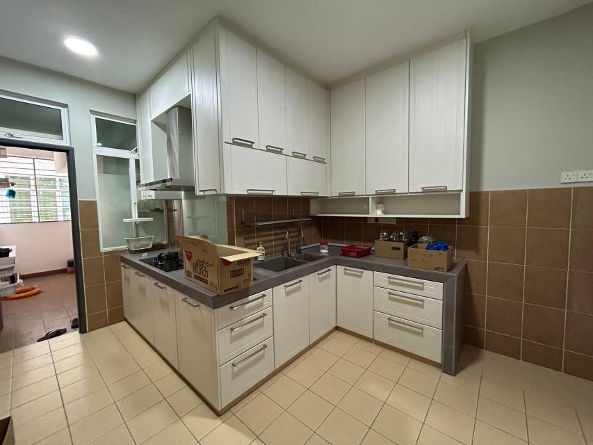 Kelana Sentral Condo by Dionne - photo 3