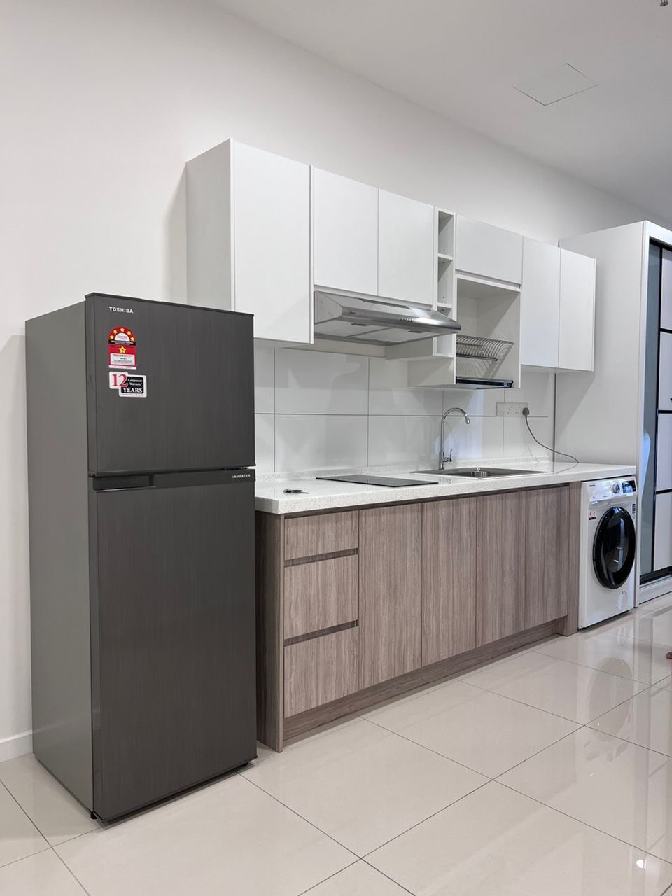 HighPark Suites Studio FF By Chai - photo 9