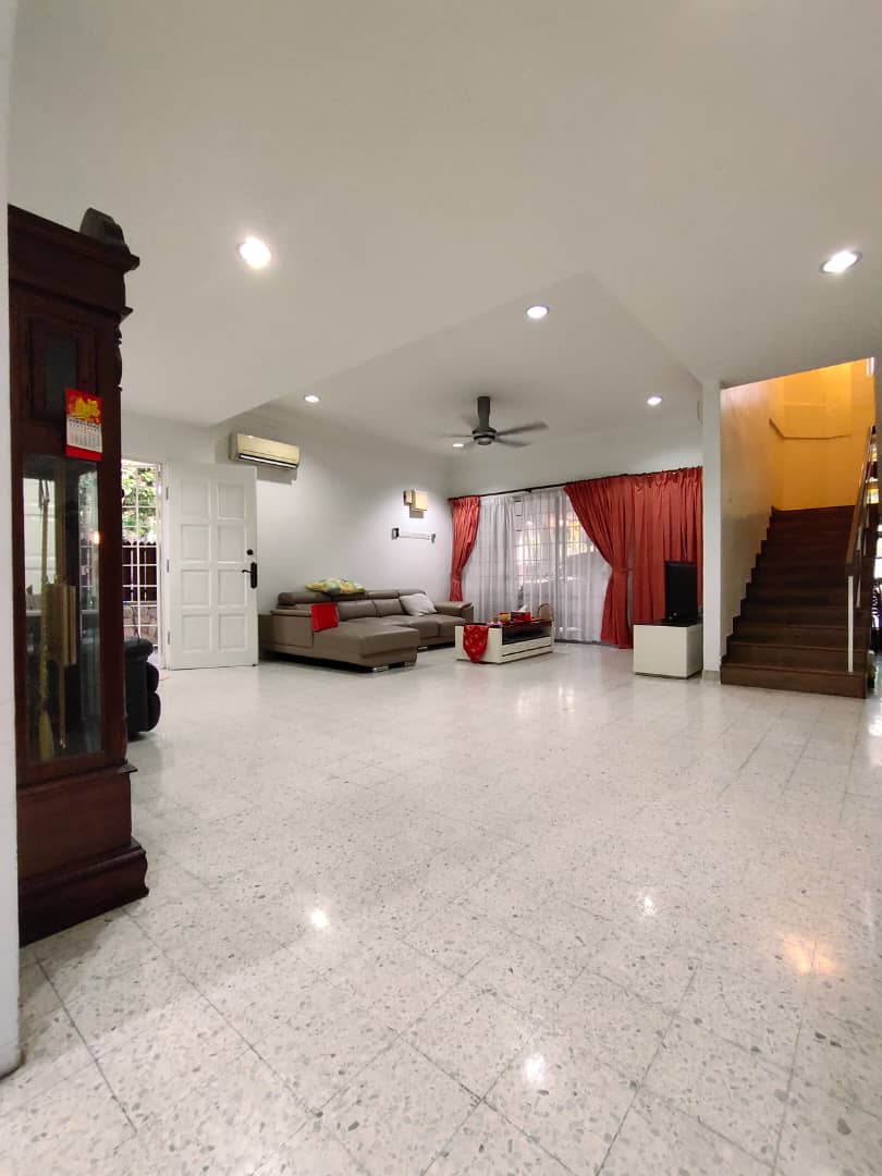 DOUBLE STOREY TERRACE END LOT - photo 3