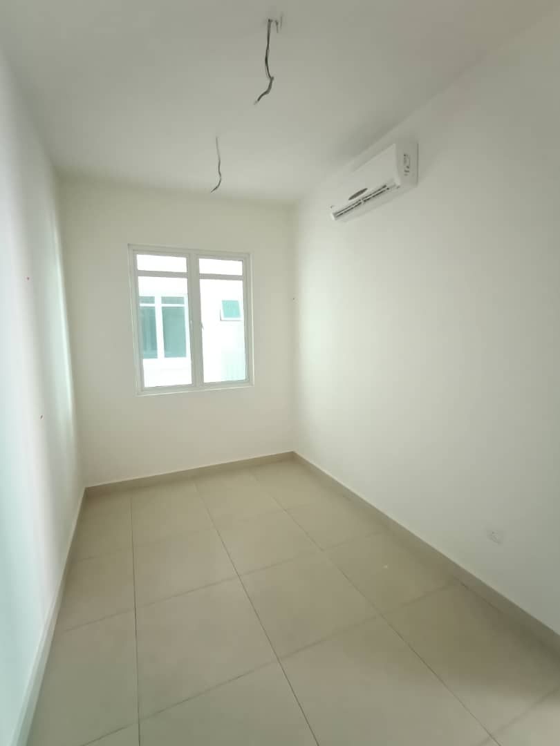 BRAND NEW CONDOMINIUM RESIDENSI SUASANA - photo 12