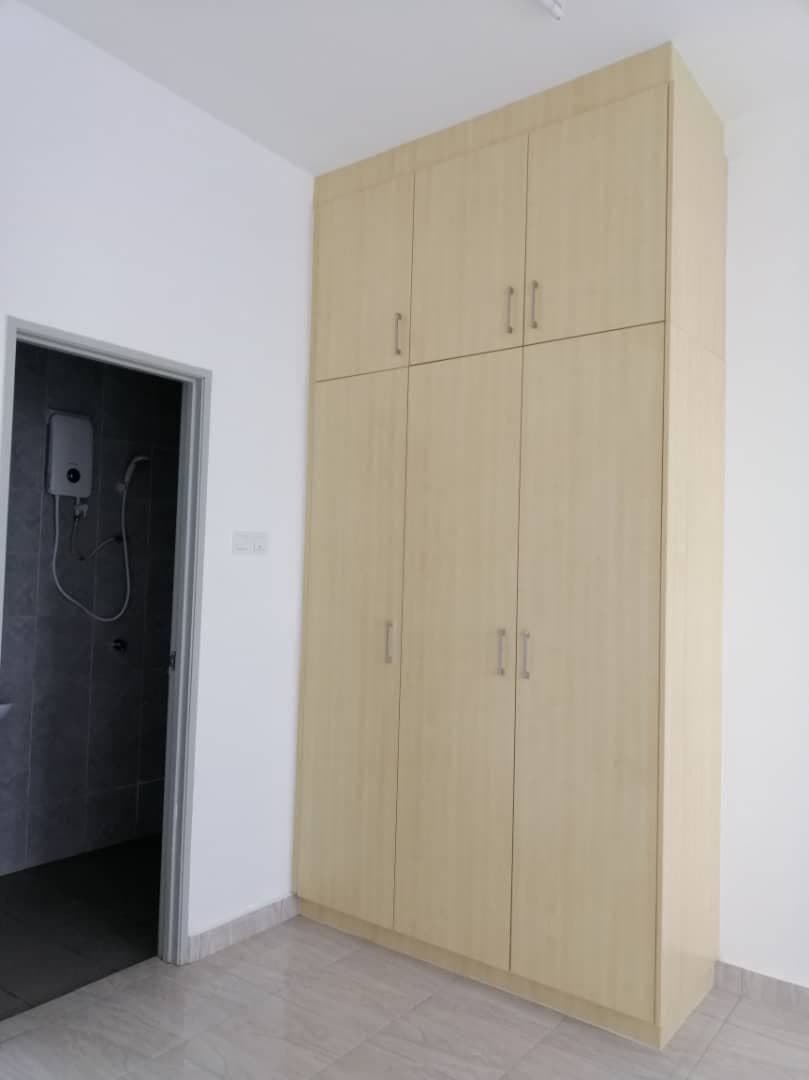 FACING POOL APARTMENT PUTRA IMPIAN BANDAR SERI - photo 3