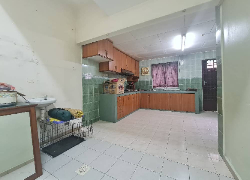 DOUBLE STOREY TERRACE HOUSE TAMAN SERI DESA - photo 10