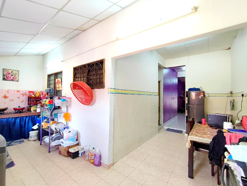 FREEHOLD UNIT TAMAN ANJUNG SEMARAK POKOK ASSAM TAIPING  - photo 3