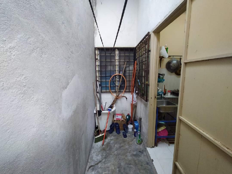 RUMAH TERES SETINGKAT UNTUK DIJUAL DI TAMAN PALMA PUTERI KAMUNTING  - photo 11