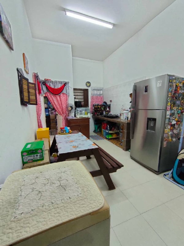 RUMAH TERES SETINGKAT UNTUK DIJUAL DI PANORAMA LAPANGAN PERDANA IPOH - photo 8