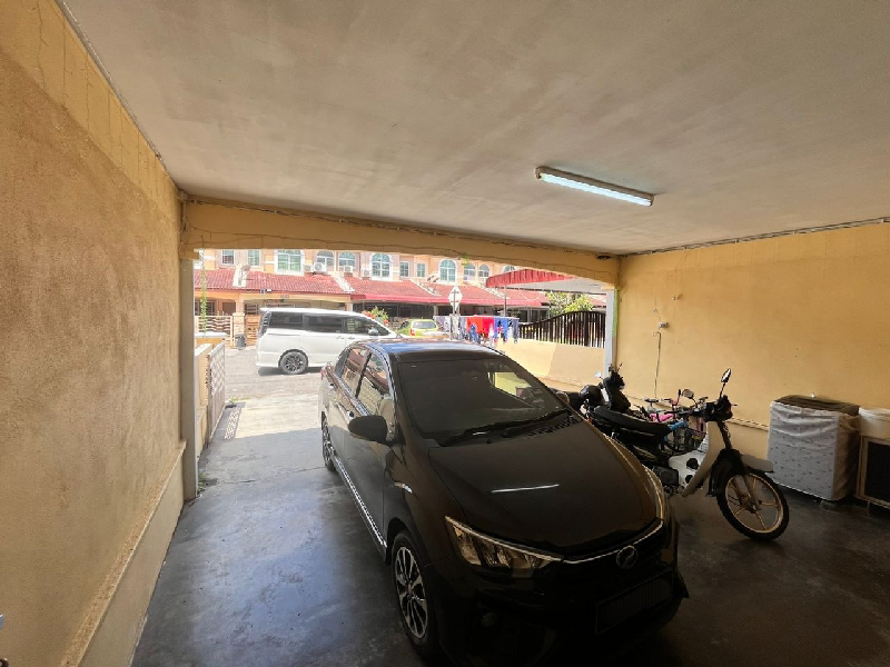 Rumah Teres (2) Tingkat Untuk Dijual Di Taman Serai Perdana  - photo 2