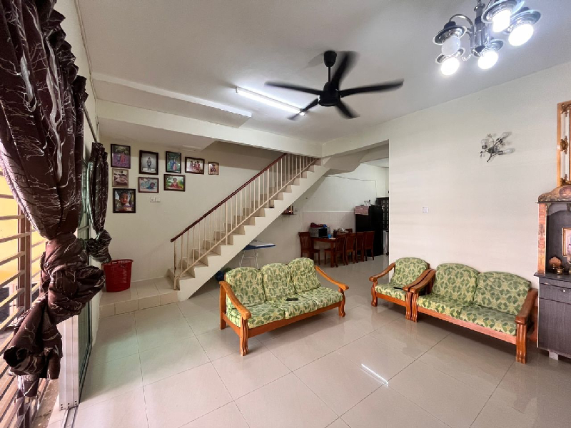 Rumah Teres (2) Tingkat Untuk Dijual Di Taman Serai Perdana  - photo 4