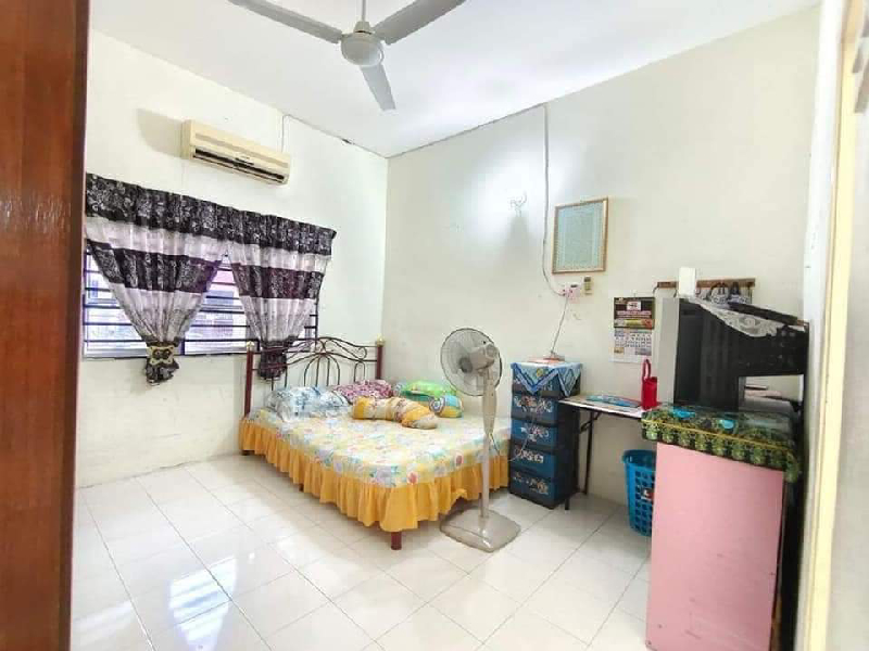 Rumah Teres Setingkat 4 Bilik Untuk Dijual Di Seri Iskandar  - photo 8