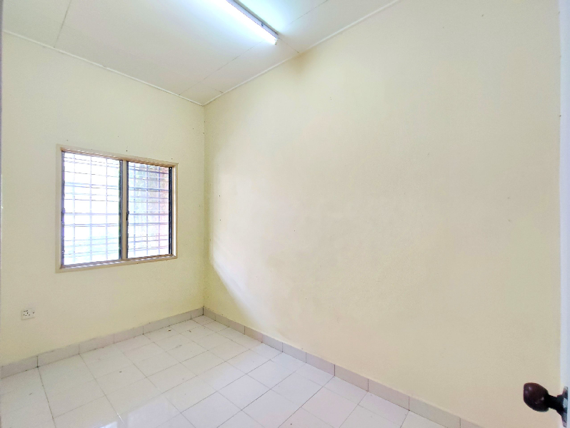 Rumah Teres Setingkat Untuk Dijual di Taman Klebang Putra Ipoh Perak - photo 8