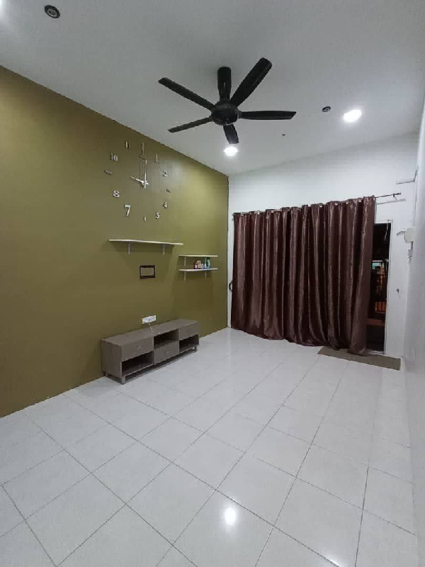 Rumah Teres Setingkat Di Taman Bunga Raya, Tapah Perak Untuk Dijual  - photo 2