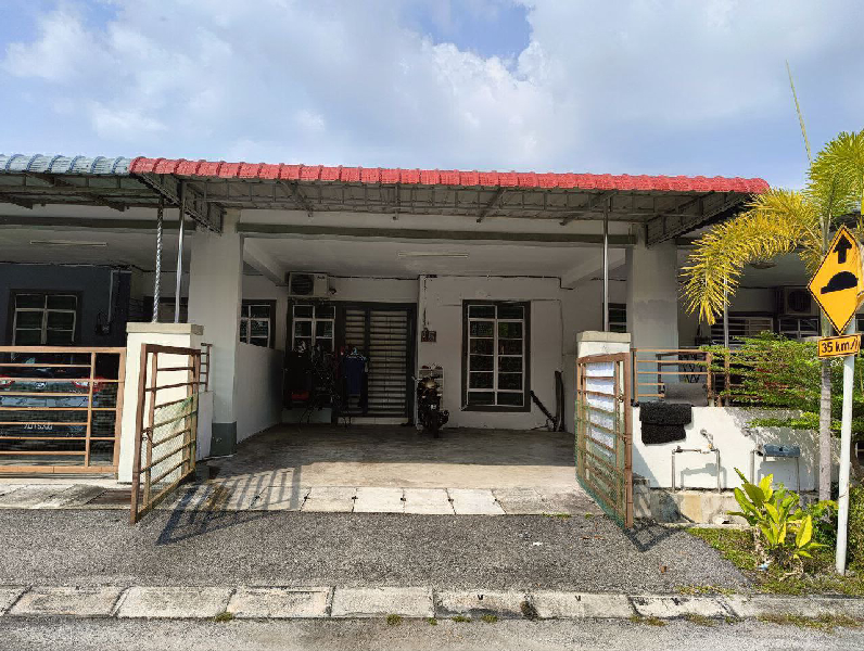 Rumah Teres Setingkat Untuk Dijual Di Batu Gajah Rm250,000 (Nego)  - photo 3