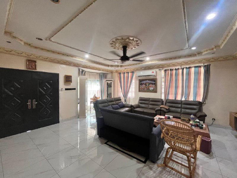 Renovated Double Storey Corner For Sale | Teres Dua Tingkat Hujung Untuk Dijual - photo 6