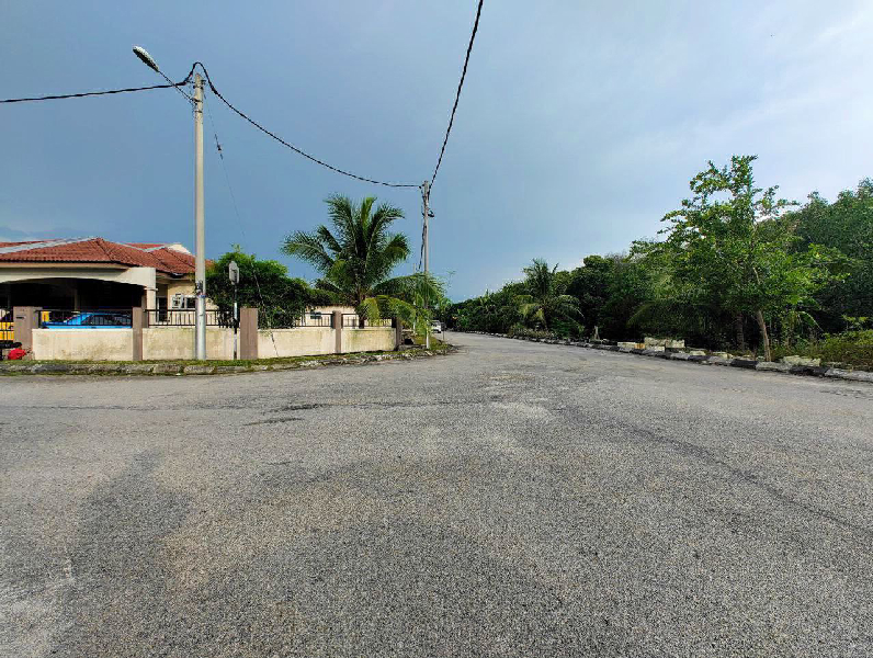 Rumah Teres Setingkat Utk Dijual Di Taman Desa Manjung Point 2 - Sebelah Corner Lot - photo 11
