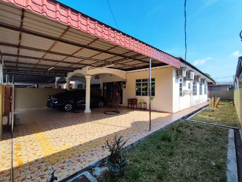 Rumah Semi D Setingkat Untuk Dijual Di Taman Seri Manjung Fasa 2J Perak - photo 3