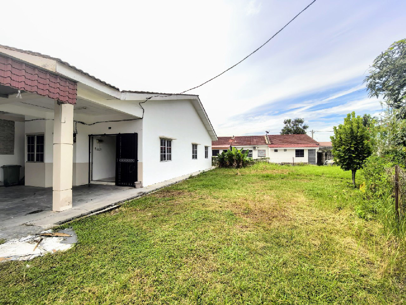 Rumah Teres Setingkat Corner Lot Untuk Dijual di Desa Chemor Impian Ipoh Perak - photo 3