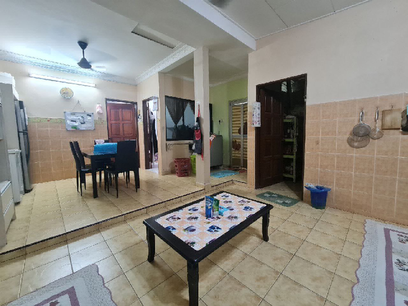 Rumah Cantik Fully Renovated Untuk Dijual Di Bawah Harga Pasaran - photo 3