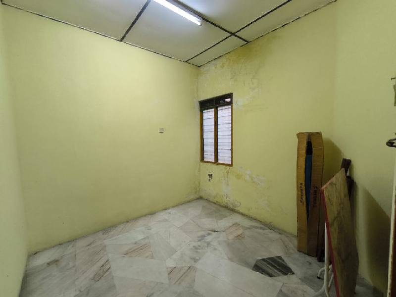 Teres Corner Lot Taman Chandan Desa, Simpang Pulai Ipoh Perak - photo 7