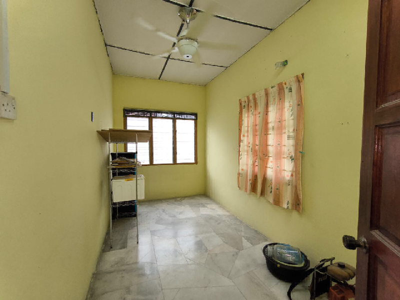 Teres Corner Lot Taman Chandan Desa, Simpang Pulai Ipoh Perak - photo 8