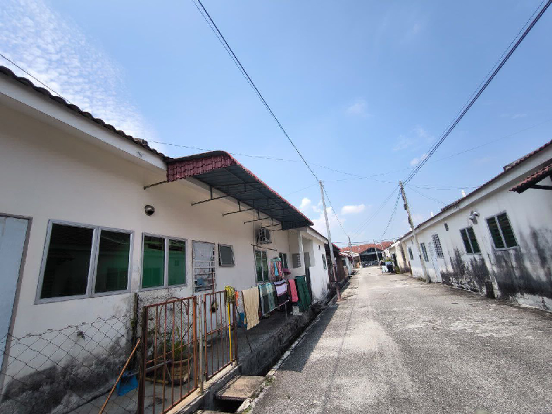 Rumah Teres Setingkat Untuk Dijual Di Taman Raia Indah Untuk DIjual - photo 6