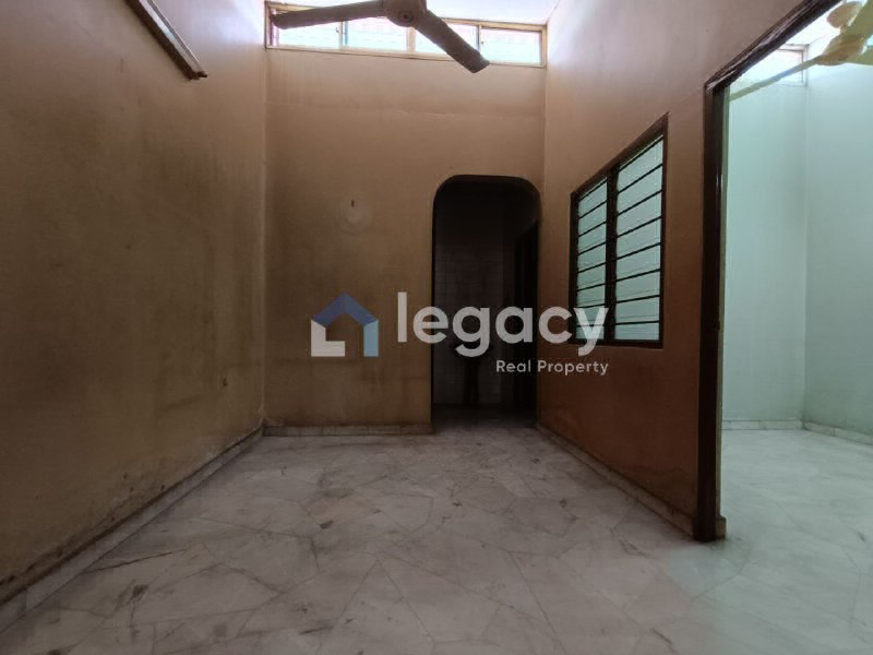 Rumah Teres Setingkat Di Desa Aman Untuk Dijual - photo 3