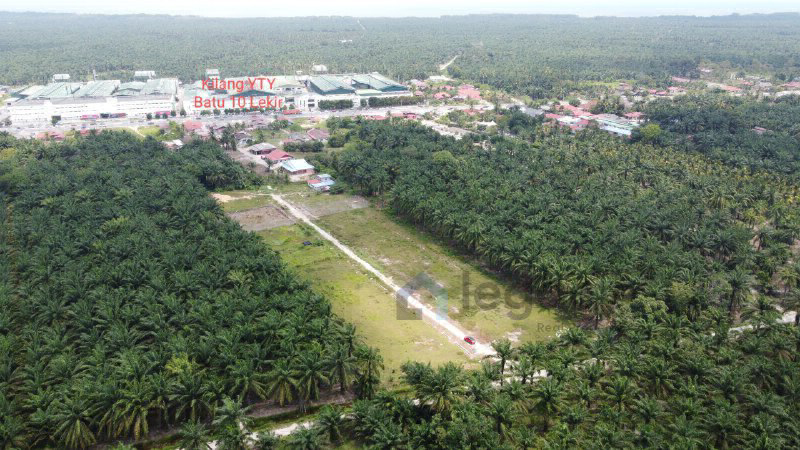 Tanah Lot Banglo Untuk Dijual Di Batu 10 Lekir Perak - photo 4