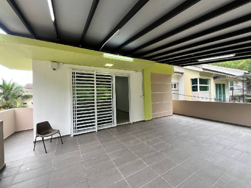 Double Storey Semi Detached Puncak Jelapang Bayu Ipoh - photo 2