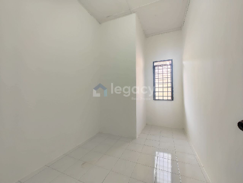 Rumah Teres Setingkat untuk Dijual Di Taman Fasa 3B Manjung!!! - photo 11