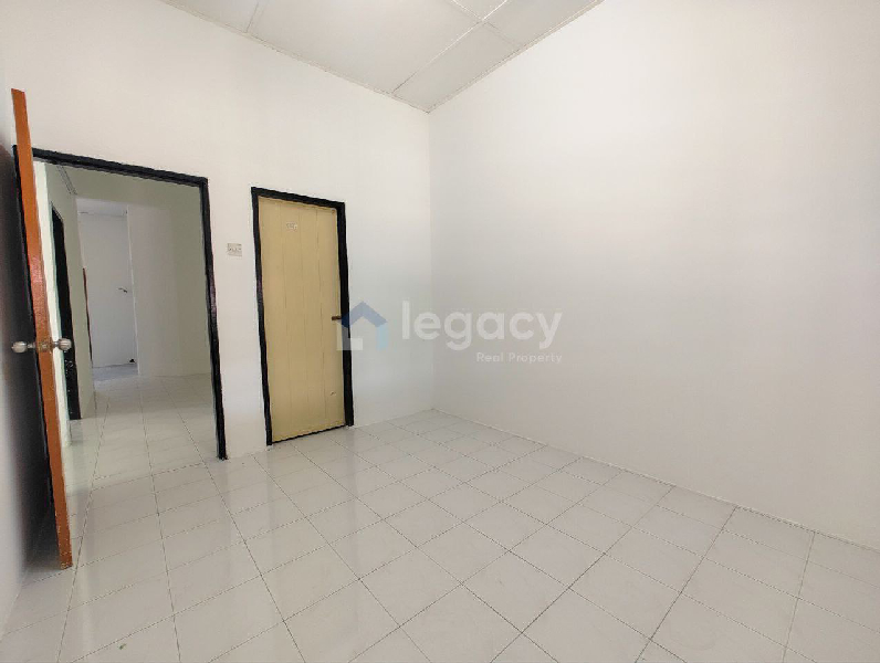Rumah Teres Setingkat untuk Dijual Di Taman Fasa 3B Manjung!!! - photo 13