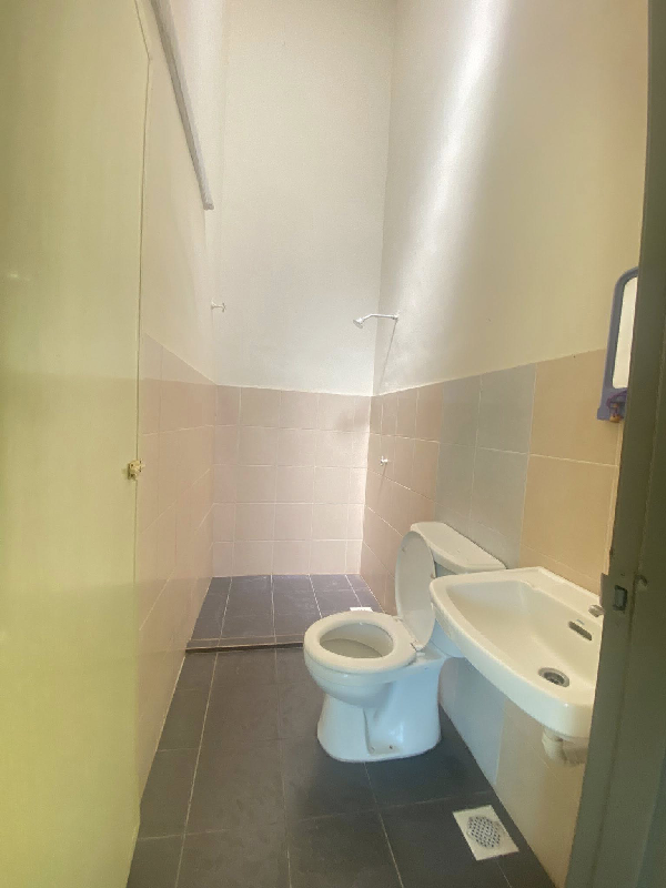 Rumah Teres Setingkat Di Taman Universiti Tronoh Untuk Dijual - photo 11