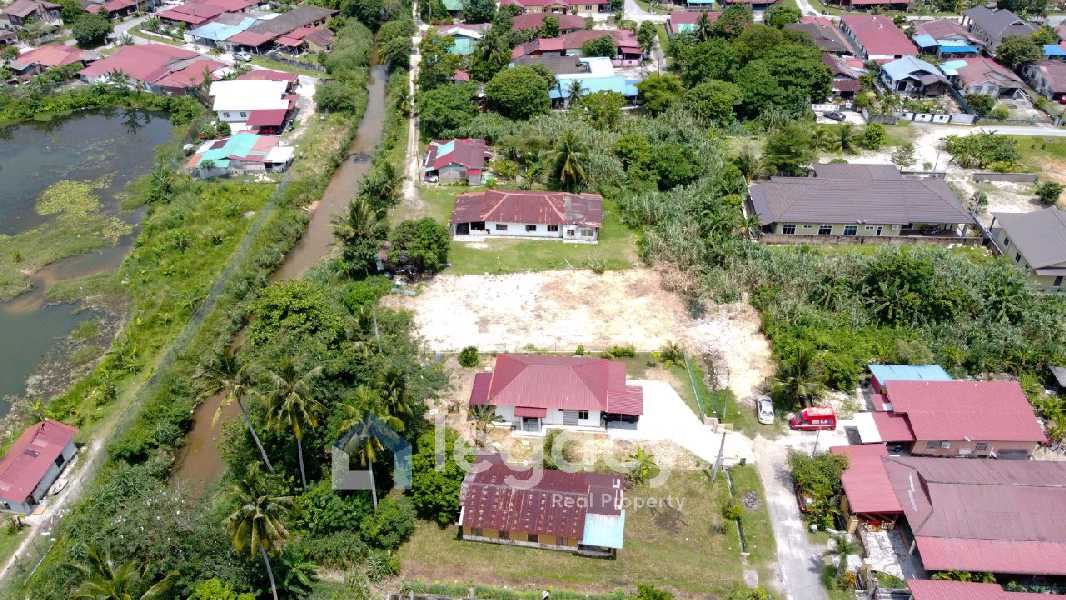 Tanah Lot Manjoi Untuk Dijual di Jalan Belatok, Kampung Dato Ahmad Said Tambahan Manjoi Ipoh Perak - photo 3
