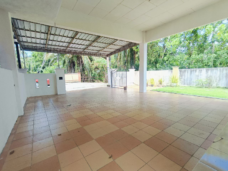 Rumah Teres Corner Lot Setingkat Untuk Dijual  Taman Batik Puteri, Teluk Muruh, Perak - photo 4