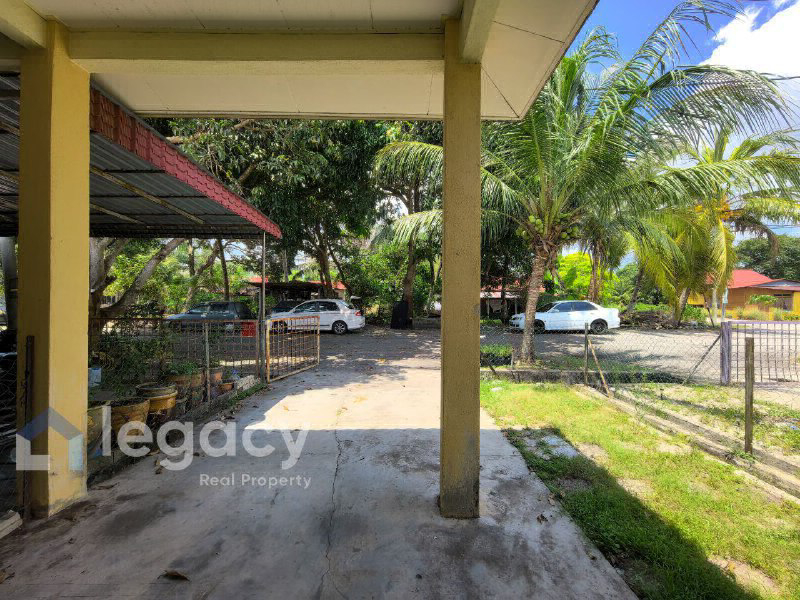 [Open Facing] Rumah Teres Setingkat Untuk Dijual di Taman Lekir Indah Lekir Perak - photo 2