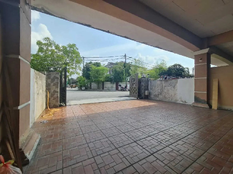 Rumah Teres Dua Tingkat Untuk Dijual Di Taman Tawas Mewah Tasek - photo 3