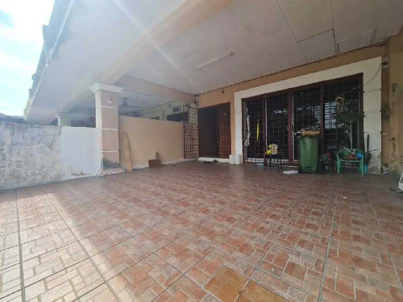 Rumah Teres Dua Tingkat Untuk Dijual Di Taman Tawas Mewah Tasek - photo 4