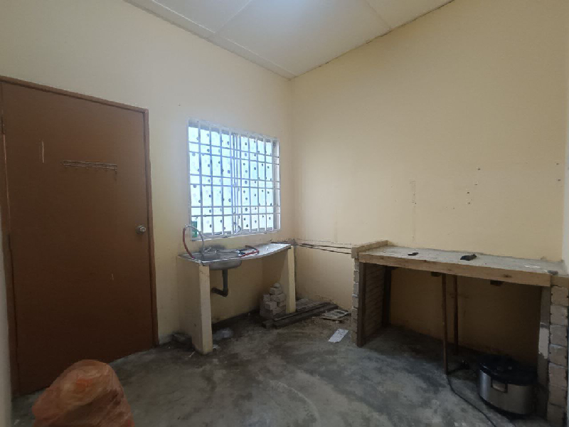 Rumah Untuk Dijual Di Kg Che Zainal Tambahan 1, Ipoh - photo 7