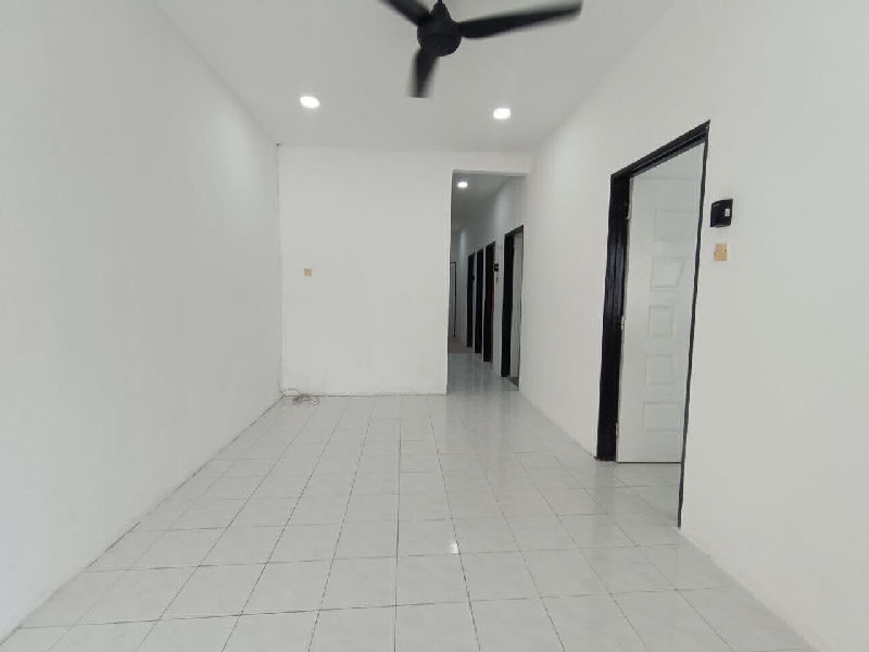 Rumah Teres Setingkat Untuk Dijual Di Taman Damai, Ayer Tawar - photo 6