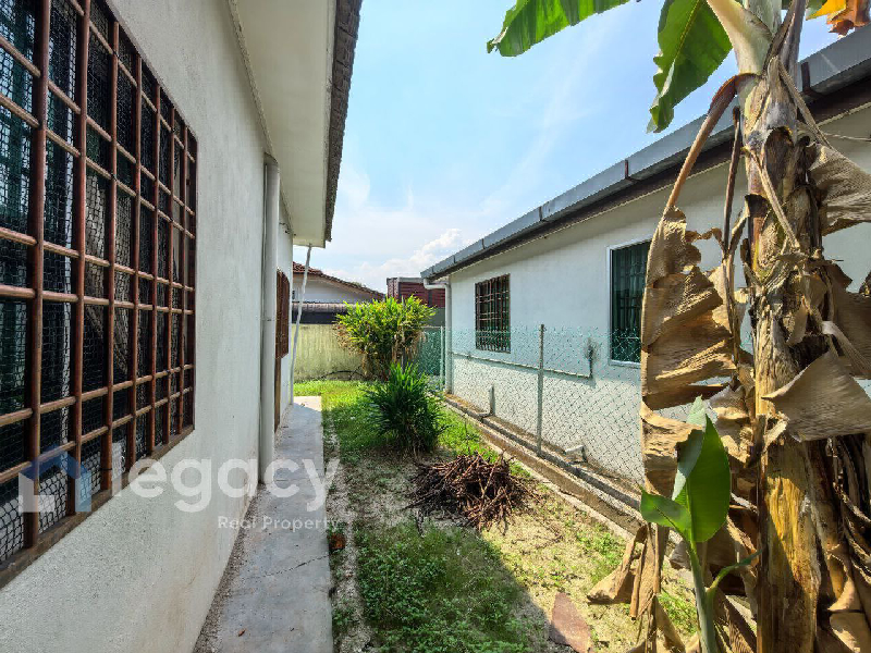 Semi D Setingkat Eksklusif Untuk Dijual Di Taman Melor, Teluk Intan - photo 3