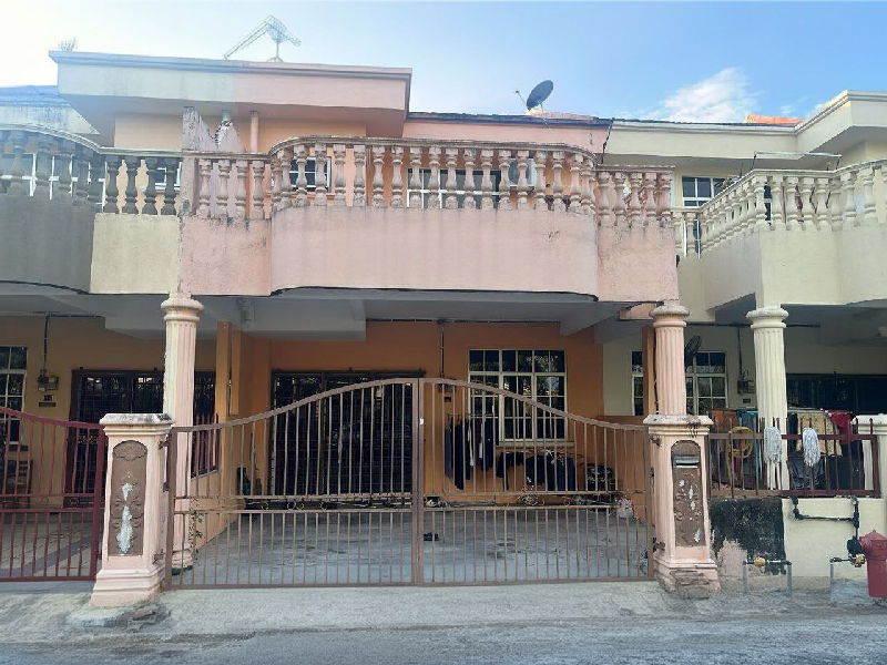 Rumah Fully Furnished Di Taman Wangsa Setia, Tanjong Malim Untuk Dijual.