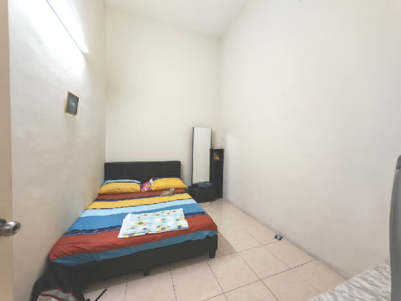 Rumah Teres Setingkat Untuk Dijual Di Taman Lakeville, Seri Iskandar - photo 11