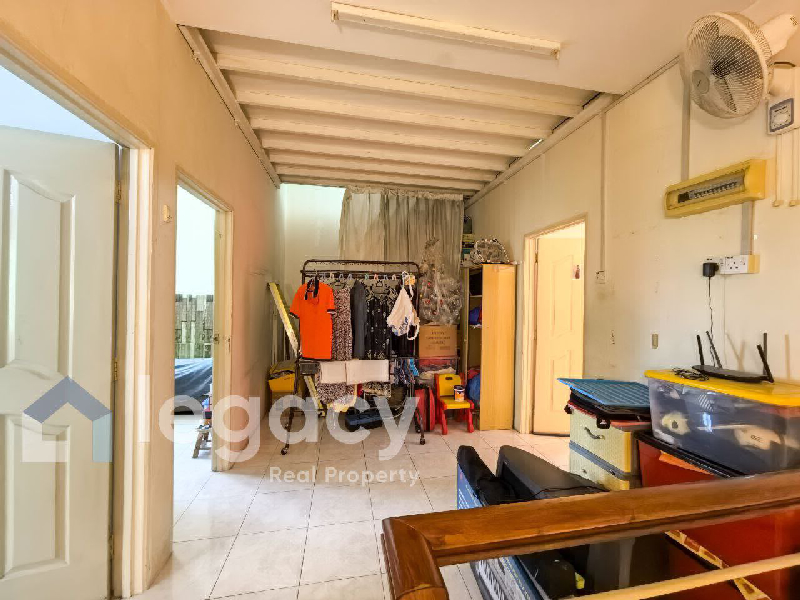 Rumah Teres 2 Tingkat Bandar Cyber Botani, Ipoh  Cantik, Luas & Strategik! - photo 11