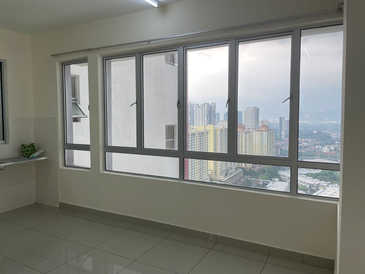 Platinum Lake PV 21, Setapak - photo 7