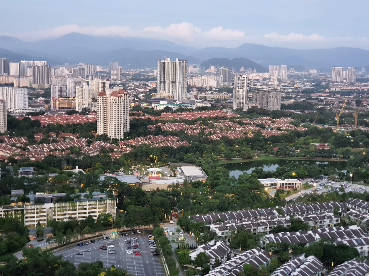 Sofiya Residensi, Desa Parkcity, Kuala Lumpur - photo 2