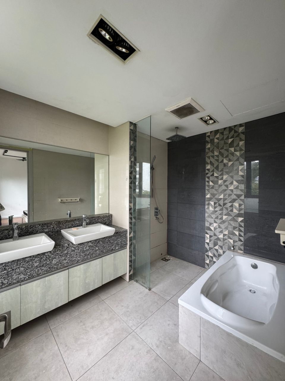 Westside One At Desa Park City - photo 5