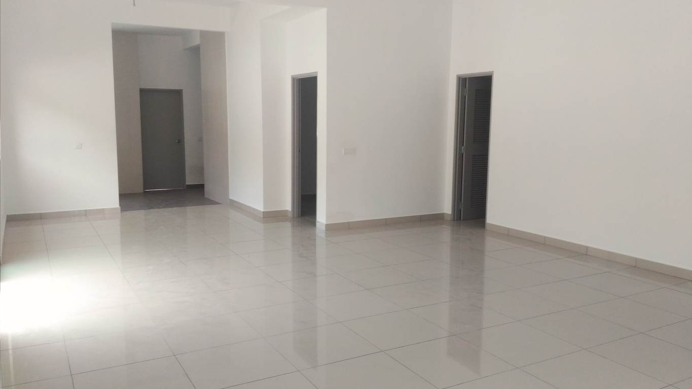 New Double Storey 24x70 Seremban 2  Heights - photo 2